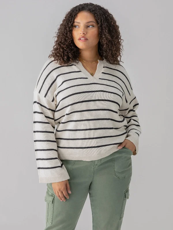 Chill Vibes Sweater Chalk Black Stripe Inclusive Collection