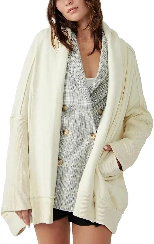 Monday - Friday Cardi In Nilla Cream