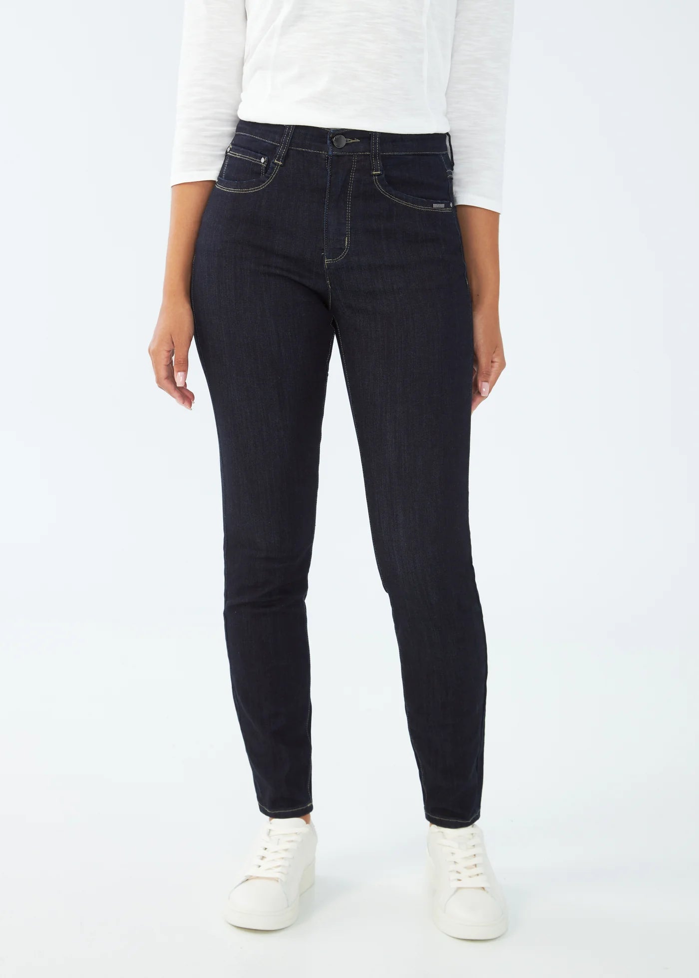 FDJ Suzanne Slim Leg Jeans in Twilight - 6705630